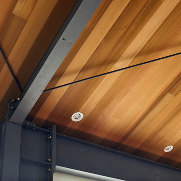 Wood ceiling and corner detail