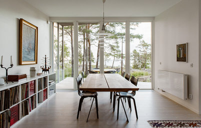 A Swedish Home Blends Into Its Coastal Landscape