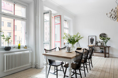 Example of a danish dining room design in Gothenburg