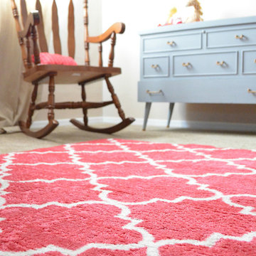 Fancy Trellis in Hot Pink area rug by Mohawk Home