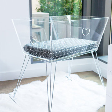 Modern Acrylic Bassinet
