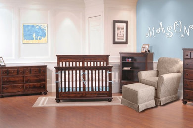 Example of a classic nursery design in Chicago