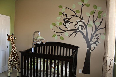 ローリーにあるおしゃれな赤ちゃん部屋の写真