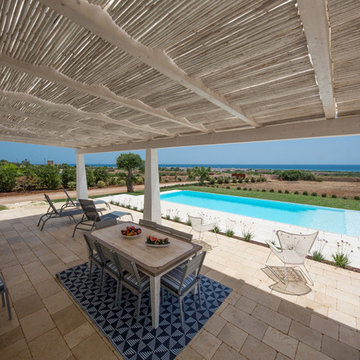 Villa Con Piscina a Torre Pali (LE)