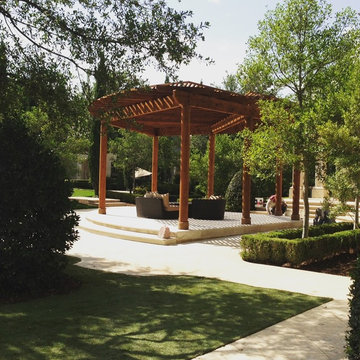 1,100 sqft Pergola