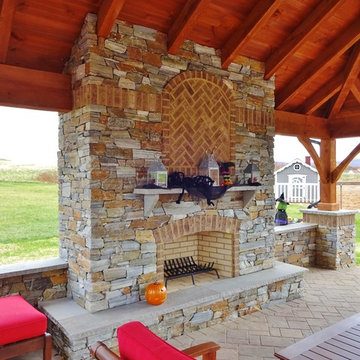 2015 Boiling Springs Outdoor Living Area
