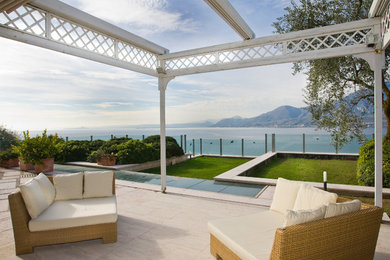 A couple of contemporary residential villas in Italy on Garda Lake