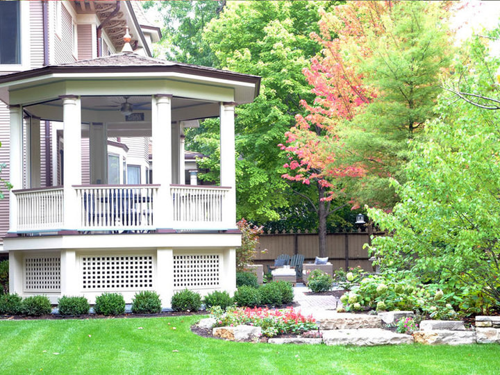 Traditional Patio - Gazebos