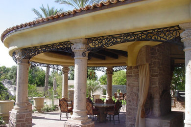Patio - traditional patio idea in Phoenix