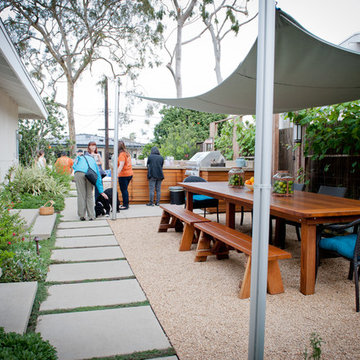 Al Fresco Dining with Shade Sail