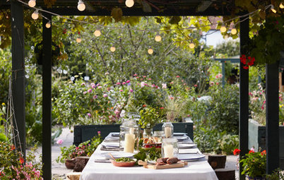 Dreamy Garden Dining Spots to Lure You Outdoors All Year Round