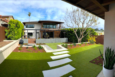 Patio - contemporary backyard patio idea in San Diego