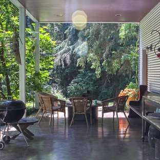 Ispirazione per un patio o portico bohémian