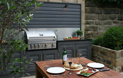 10 Stylish and Efficient Outdoor Kitchens
