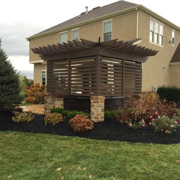 Arbor Screen for Hot Tub