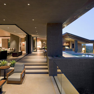 Architect: Jon C Bernhard