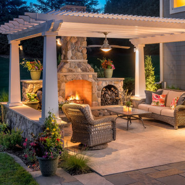 Backyard Outdoor Living and Dining Room