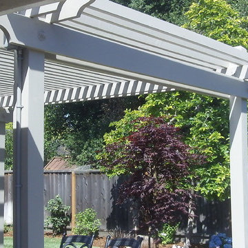 Backyard Pergola Shade Structures