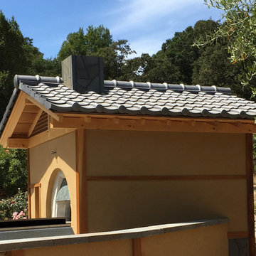 Backyard Pizza Oven Roof Detail - Northern California