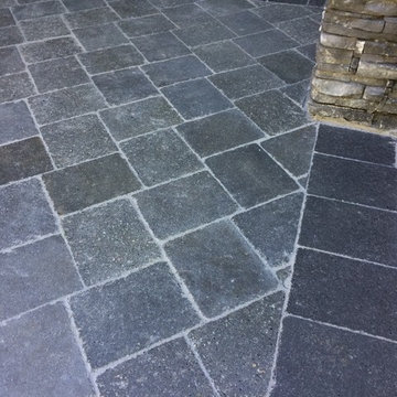 Backyard, Two Paver Types (w/ Putting Green!) - North Van, BC (Jointing)