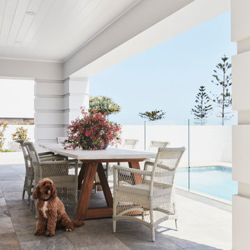 Bar Beach House