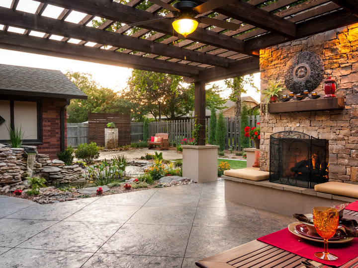 Traditional Patio