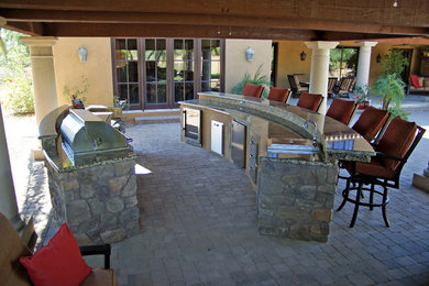 This is an example of a classic patio in Phoenix.