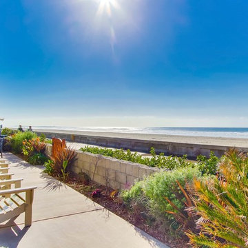 Beachfront Home | Mission Beach, CA