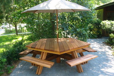 Patio - tropical patio idea in Jacksonville