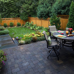 https://www.houzz.com/photos/beautiful-small-landscape-contemporary-patio-minneapolis-phvw-vp~472461