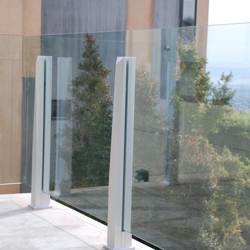 Berkeley Hills Glass Railing