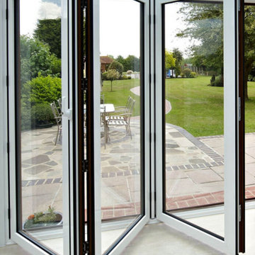 Bi-fold Aluminum Doors in Sherman Oaks