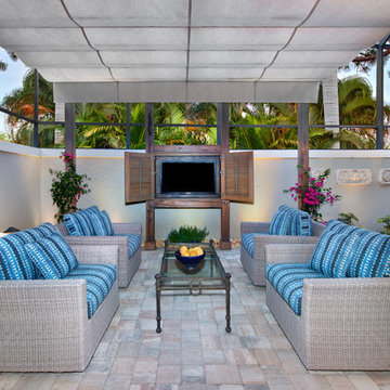 Bonita Bay FL Outdoor Kitchen and Living Space