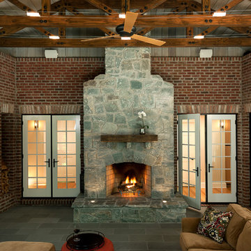 Bradley Boulevard Residence