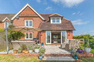 This is an example of a modern patio in Kent.