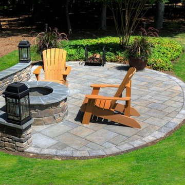 Centreville Patio with Fire Pit & Sitting Wall