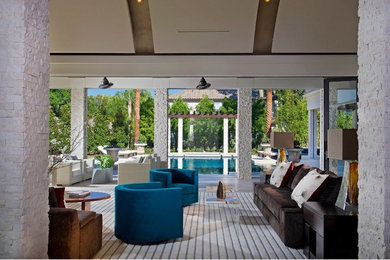 Patio - contemporary patio idea in Orlando