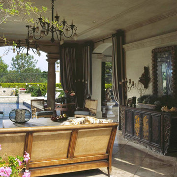 Classic Traditional Residence
