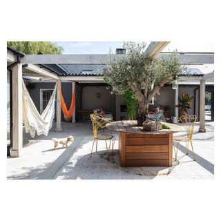 Coastal Patio - Beach Style - Patio - Sussex | Houzz