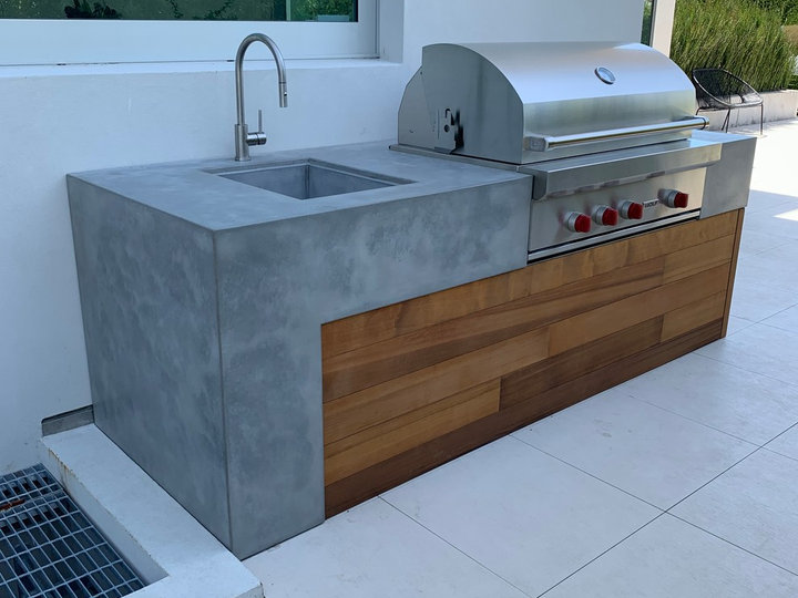 Modern Patio
