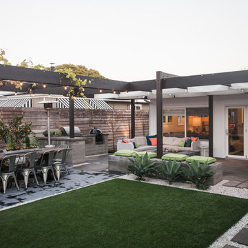 Contemporary Backyard Oasis