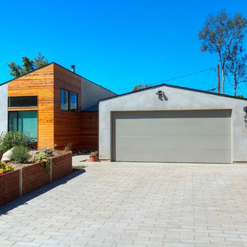 Contemporary Home Complimented By Plank Pavers - VIEW 13