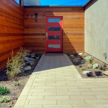 Contemporary Home Complimented By Plank Pavers - VIEW 3