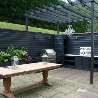 Inspiration for a mid-sized traditional patio in Other.