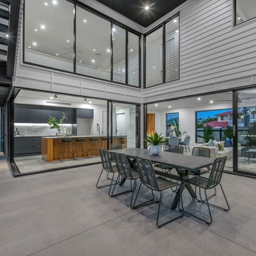 Contemporary Patio