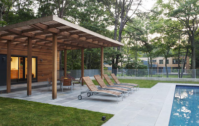 Patio Details: Hamptons Patio Invites Visitors to Unwind