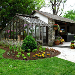 Farmhouse patio photo in Philadelphia