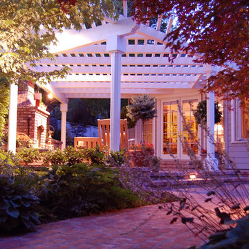 Cottage-Style Day and Evening Patio