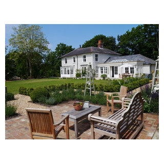 Country Garden - Farmhouse - Patio - Sussex | Houzz