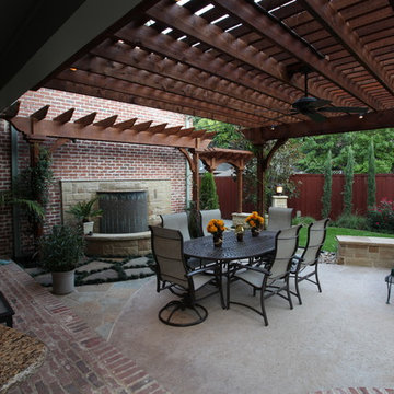 Courtyard Garden Retreat in Tulsa